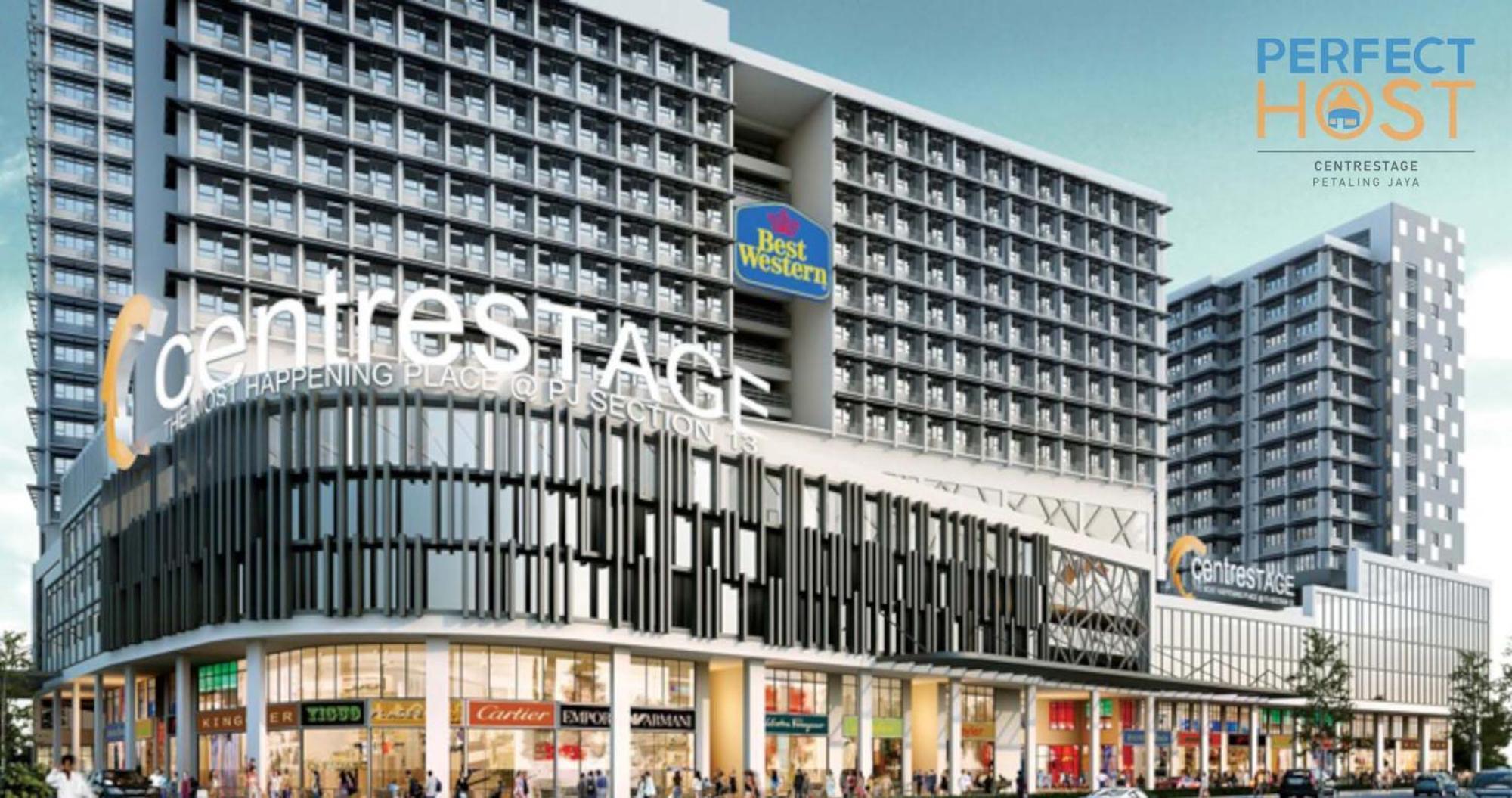 Centrestage Petaling Jaya By Perfect Host 호텔 외부 사진 The mall's facade